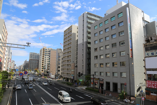 亀戸駅前交差点より南東