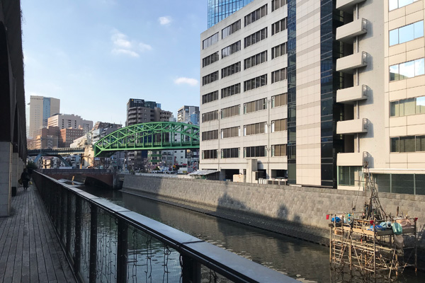 マーチエキュート神田万世橋から神田川